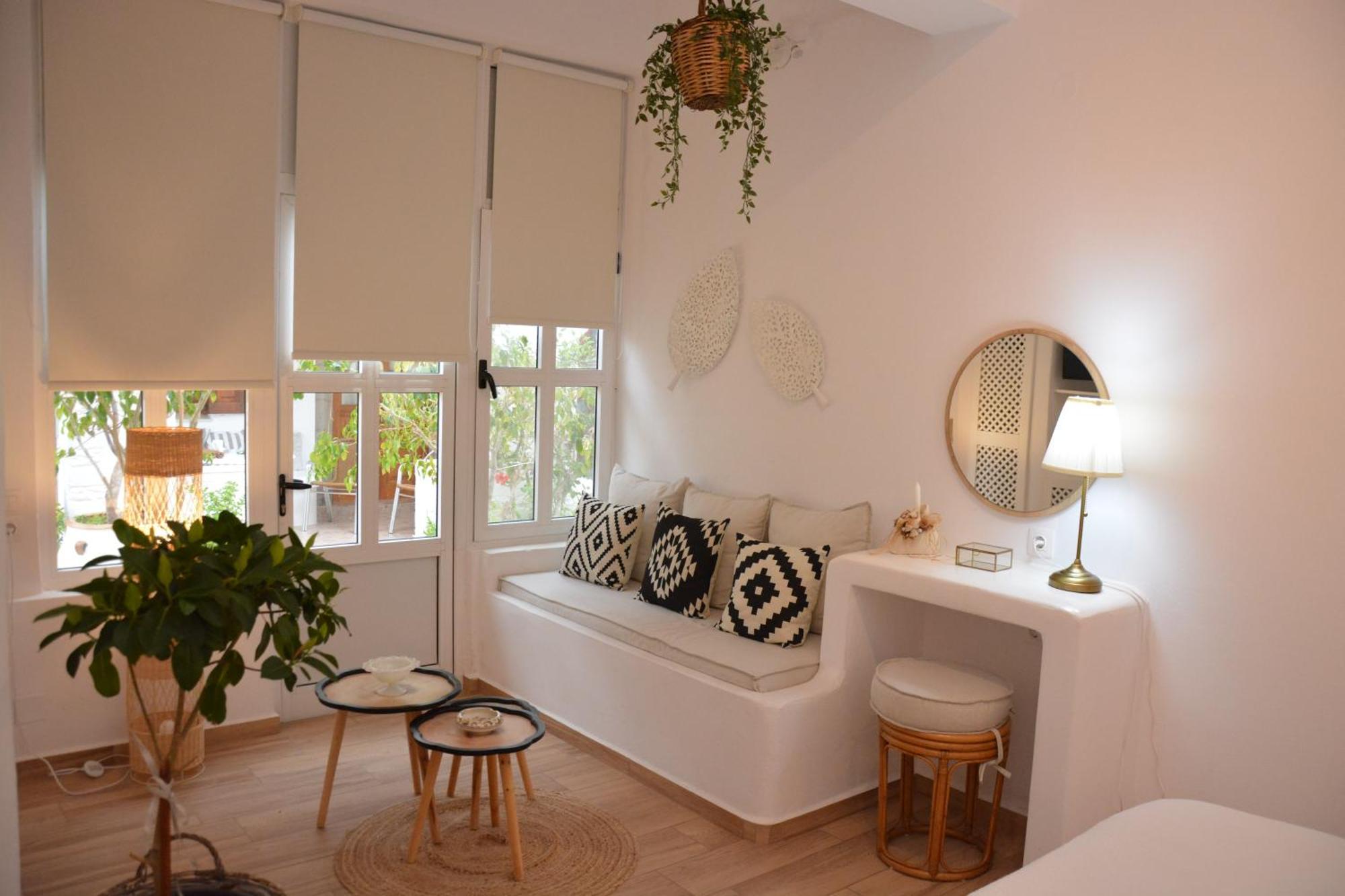 Patmos Little Suites Skála Zimmer foto